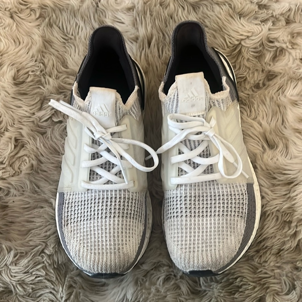 gently worn Adidas boost